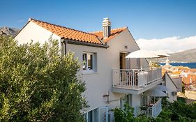 Apartments Karisima